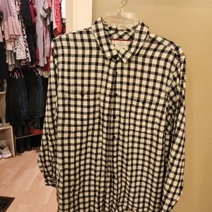 Plaid top with silver in the lines